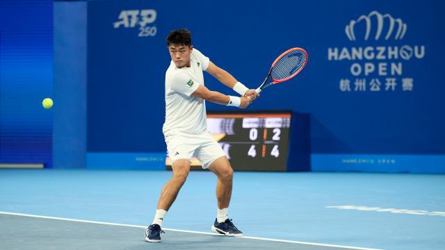 华体会官方网站-张奔斗：吴易昺伤退后，那没眼看的评论区